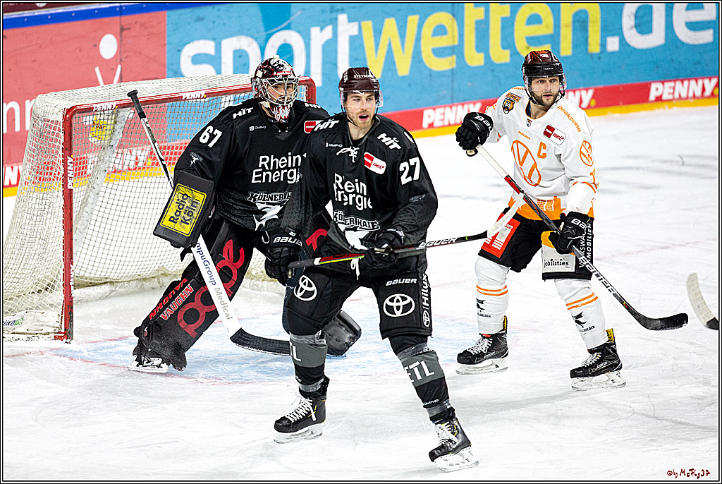 PENNY DEL;  Koelner Haie - Wolfsburg Grizzlys; Koeln, 17.03.2021